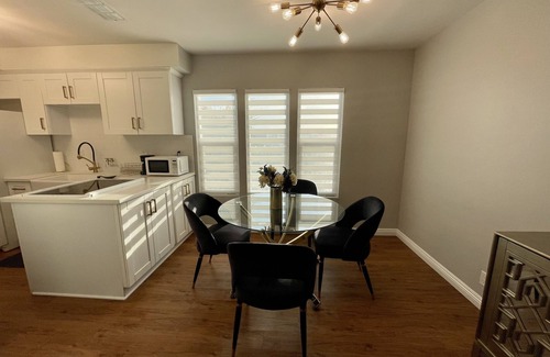 Downtown Condo | Short-Term Glendale Condo For Rent