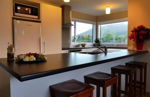 Turangi House | Show Pihanga - Turangi