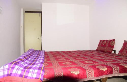 Ujjain House | Shree Gurudham Homestay