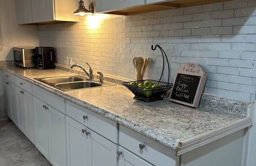 Shreveport House | Shreveport Work, Play, Stay, Sleeps 7, With 2bedrooms, 2 Full Bathrooms