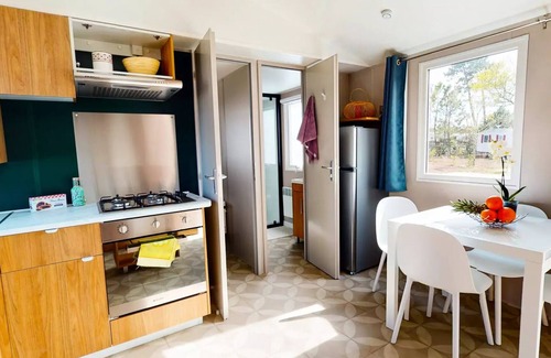 Mimizan-Plage House | Siblu - Mimizan The Beach * - Mobil home Essential 2 ch Basic without air conditioning 6 people