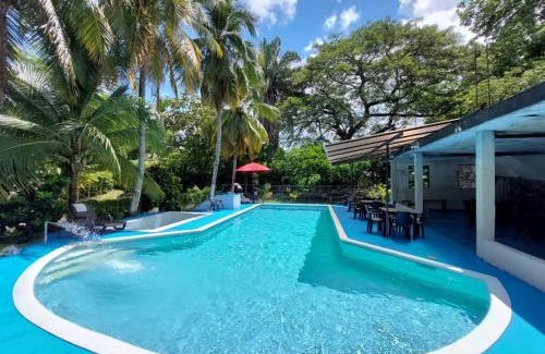 Honda House | SIBONEY Villa Juana