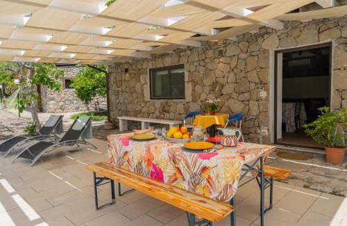 Mitogio Villa | Sicily Stone Cottage with swimming pool