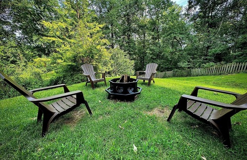 St. Elmo Improvement League Villa | Side ofLookout Mtn-2 Story Hideaway-Sleeps14- Chatt Vistas