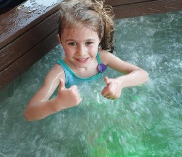 gmina odygowice Apartment | Sielanówek - Orzechowa Chatka z sauną wanną termalną jacuzzi