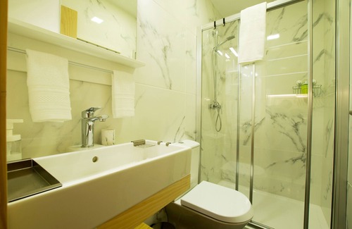Povoa De Varzim Apartment | Siglas/Symbols Apartment - ALMA