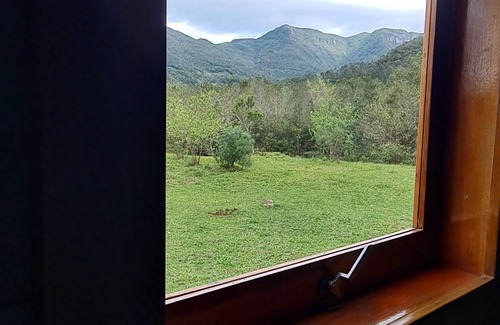 Praia Grande Ski Chalet | Silver Coin é uma tiny house única e com vista para os cânions.