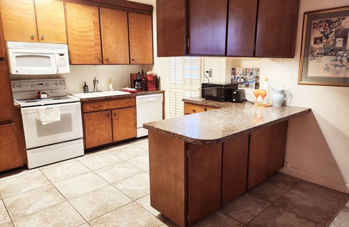 Clearwater Beach Hotel | Silver Sands Motel