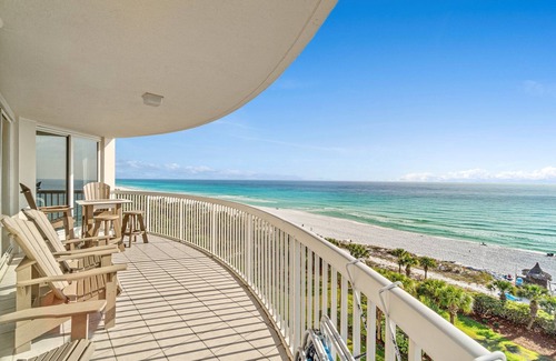 Fort Walton Beach - Destin Condo | Silver Shells Resort, St. Maarten - Beachfront, Beautiful views, Unit 707