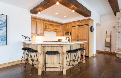 Empire Pass House | Silver Strike Lodge #506 - 4 Bed
