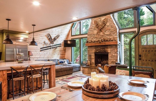 Salt Lake Mountain Resorts Cabin | Silverstrike Lodge by Cottonwood Lodging