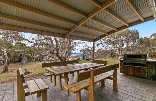 Crackenback House | Silvertop Chalet