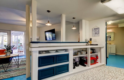 Indian Rocks Beach House | Simple Charm Hideaway Walk to Sand Pet OK