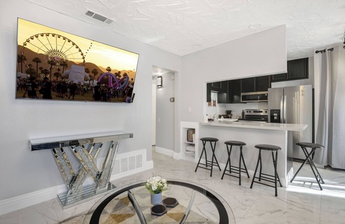 Indio Condo | Simple Elegance - A Ryson Property