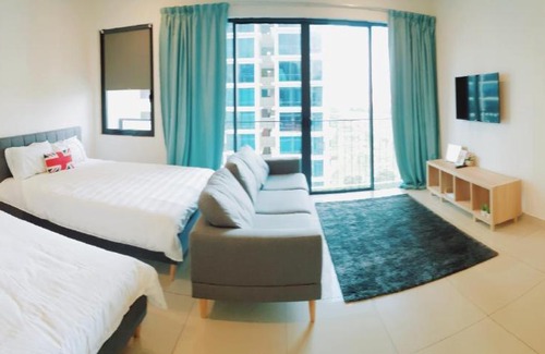 Shah Alam Bed & Breakfast | Simple No 6- Trefoil Setia Alam- Near Setia Convention Centre