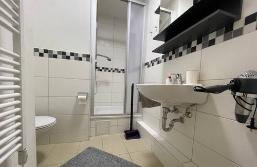 Karlsruhe City Centre Apartment | Simplex Apartments at Ludwigsplatz | suite two