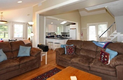 Tilghman Cottage | Simplicity Cottage - Renovated Waterman's Home Circa 1920, Relax in the Hammock!