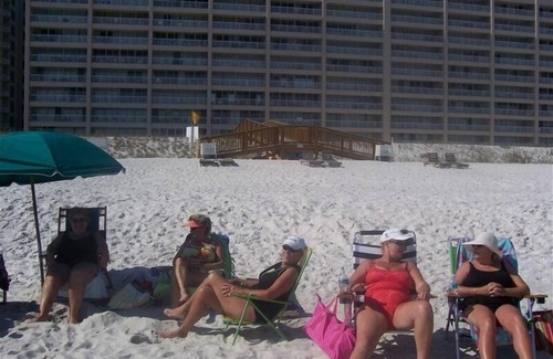 Navarre Beach Condo | Simply The Best at The Regency! LABOR DAY WEEKEND IS OPEN!