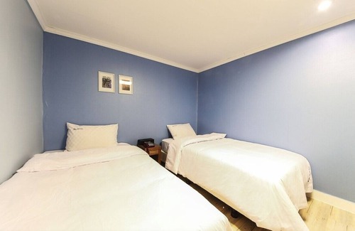Daeheung-dong Hotel | Sinchon Gaon Hostel