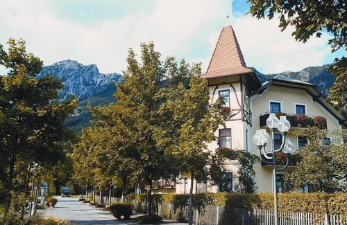 Bad Reichenhall Apartment | Single apartment Lattengebirge, 33sqm, combined living/sleeping area, balcony