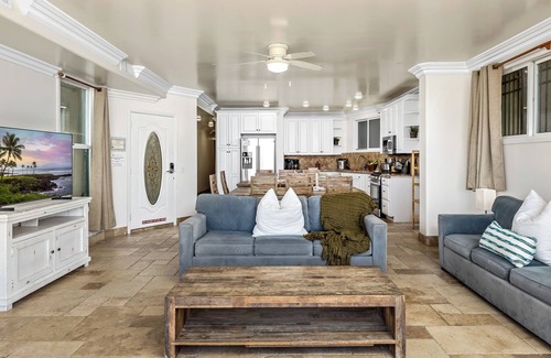 South Oceanside House | Single Family Beautiful Home with Two Spas P815-X