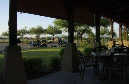 San Tan Valley House | Single Level! 3B 2B Johnson Ranch.
