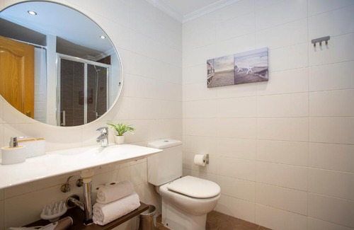 La Petxina Apartment | SingularStays Gran Via