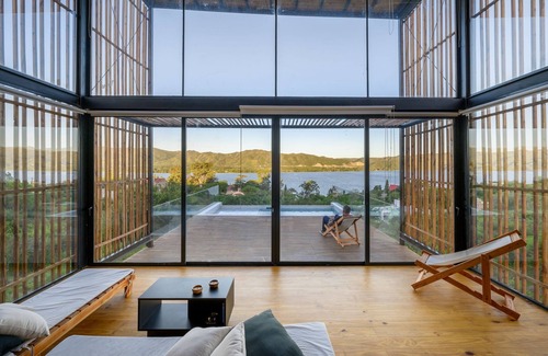 Tanti House | Siquiman Lodge - Luxury Sustentable Lodge -frente AL Lago