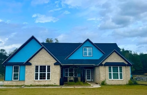 Gilmer House | Sir Glamps-A-Lots Texas Home