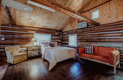 Whitestone Cabin | Site #60 | Log Cabin