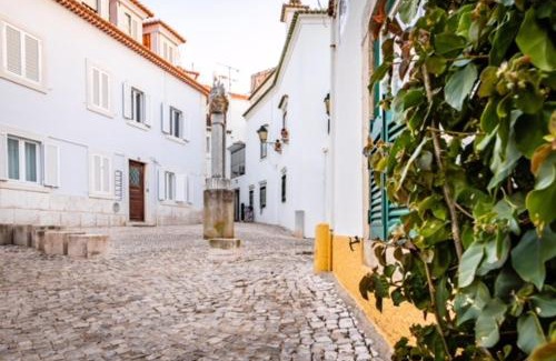Cascais Apartment | Sitio Castelo Beach in Cascais