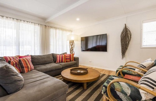 Yamba House | Six Pippis - The Classic Beach House