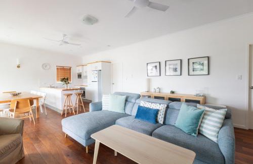 Yamba Apartment | Six River - LJHooker Yamba