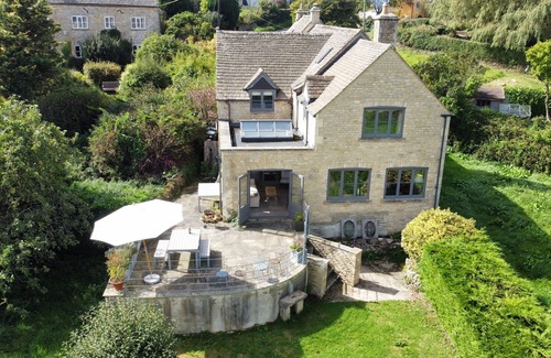 Clapton on the Hill Cottage | Sixpenny Cottage - Spectacular views near Bourton-on-the-Water