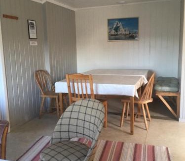Ballstad Resort | Sjøstrand Rorbuer v Børge Iversen AS