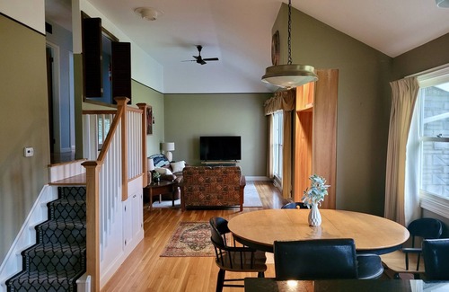 Skaneateles House | Skaneateles Getaway