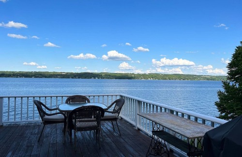 Skaneateles House | SKANEATELES Lakeside Retreat w/PANORAMIC views!