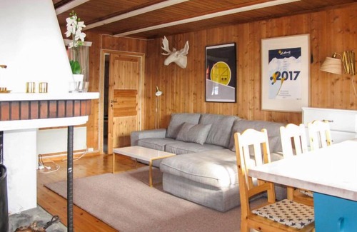 Svingvoll House | Skeisvegen by Interhome