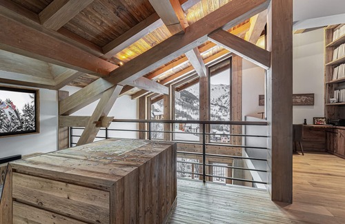 Saint-Martin-de-Belleville Ski Chalet | Ski-in chalet with Nordic bath and hammam, 12-14 ppl
