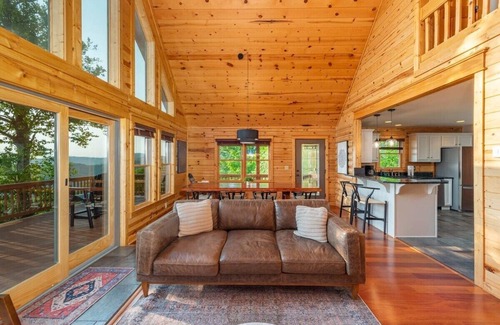 Wolf Laurel House | Ski in/out at Hatley Pointe ~ Views ~ Indoor Slide
