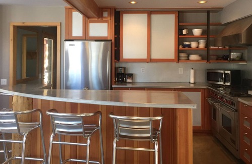 Angel Fire Ski Chalet | Ski-in/out at this Modern Chalet with breathtaking Wheeler Peak views!
