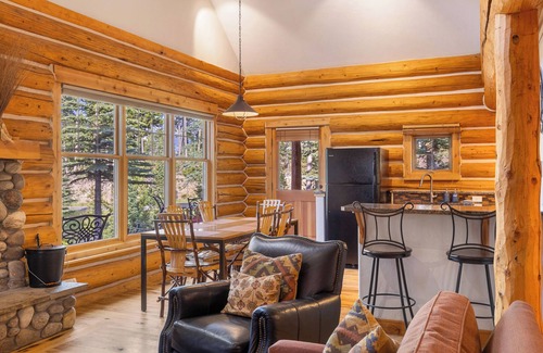 Powder Ridge Cabin | Ski In/Out | Red Cloud Cabin | Big Sky Resort