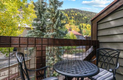 Telluride House | Ski In out Remodeled Luxury Condo