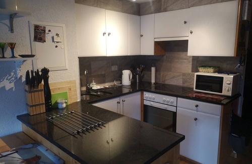 Grimentz Apartment | Ski-in-ski-out apartment with balcony. Exceptional mountain views