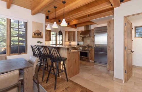 Big Sky Ski Chalet | Ski-In/Ski-Out Big Sky Home with Incredible Views