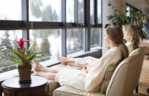 Salt Lake Mountain Resorts Apartment | Ski-in/Ski-out Luxury Hotel & Spa @Snowbird: Cliff Lodge 1 bedroom suite