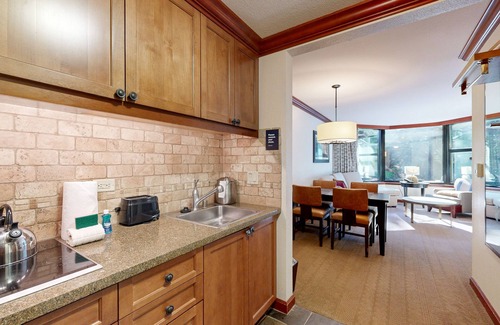 Olympic Valley Condo | Ski-in/ski-out Olympic Valley retreat with two adjacent units, pools, & hot tubs