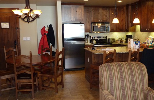 Breckenridge Condo | Ski In, Ski Out one bedroom condo Grand Lodge at Peak 7