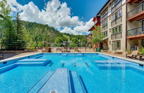 Winter Park Apartment | Ski-InandSki-Out Winter Park Condo with Hot Tub Access
