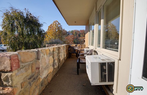 Mount Jackson Condo | Ski/MTB/Golf Condo (#112) - Slope side | Mountain & golf course views | Walk-in access!